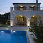 Rubini Villa *