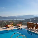 Rubini Villa