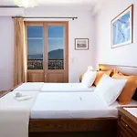 Rubini Villa *